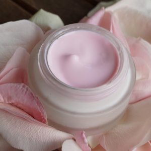 cosmetics, flower wallpaper, beautiful flowers, cream, roses, blossom, bloom, skin care, beauty, flower, nature, oganic, bio, wedding, hand, can, crucible, packaging, serum, cellular, maintenance, spa, luxury, body, sale, manufacturing, production, flower background, glass